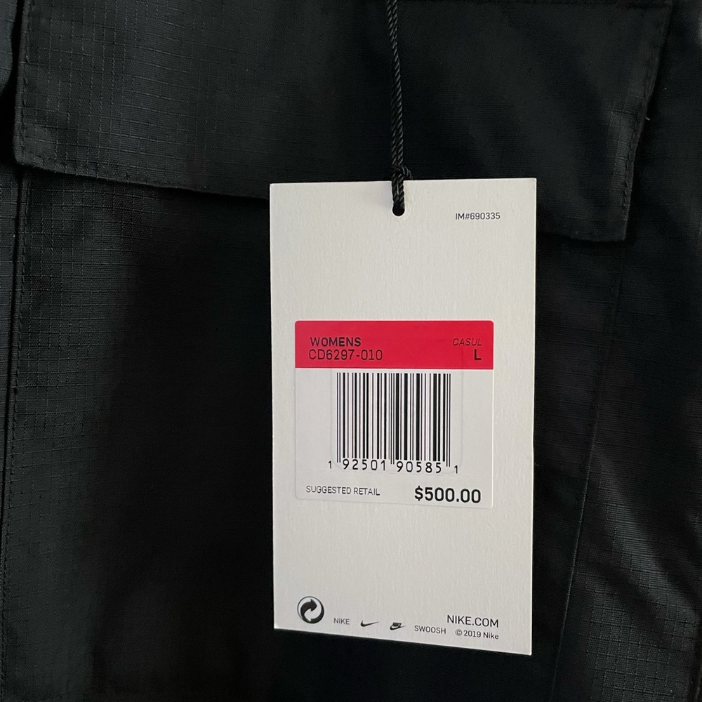 Sacai x Nike collab limited edition jacket - Picture 7 of 10